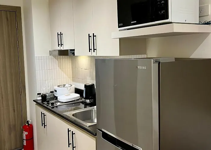 Aureo 1br Fame Residences Near Shaw, Sm Megamall, Ortigas Skyline View